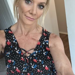 Torrid black based tie front floral sleeveless tunic top or mini dress. Sz 2